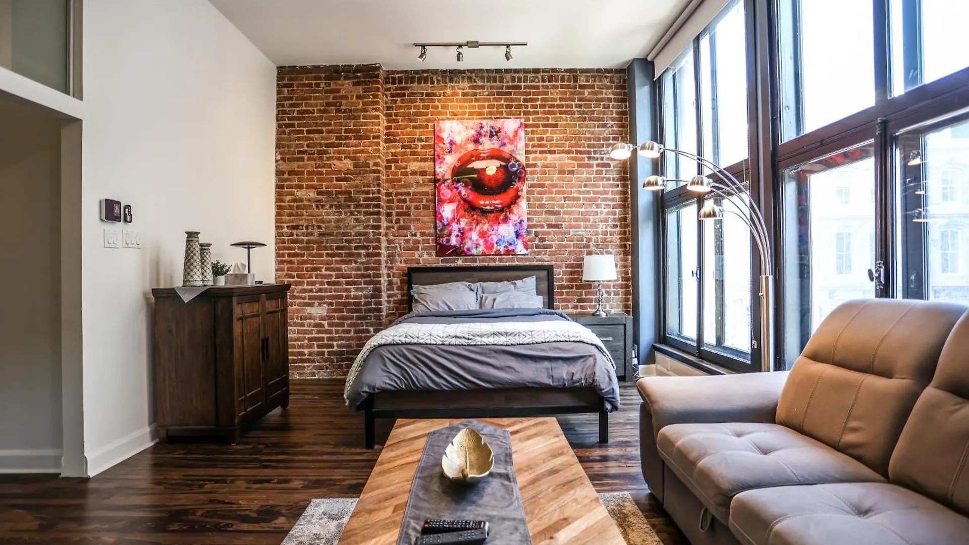 Elegant 3 Bedroom Apartment In Old Port - 201 Montréal
