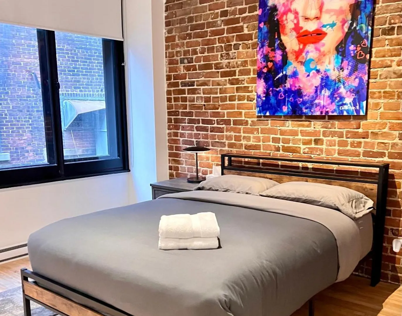 Elegant 3 Bedroom Apartment In Old Port - 201 Montréal