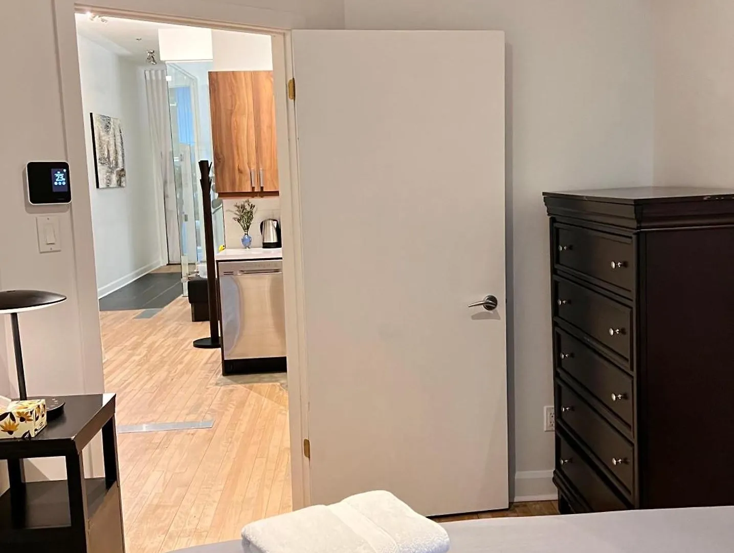 Elegant 3 Bedroom Apartment In Old Port - 201 Montréal 0*,  Canada