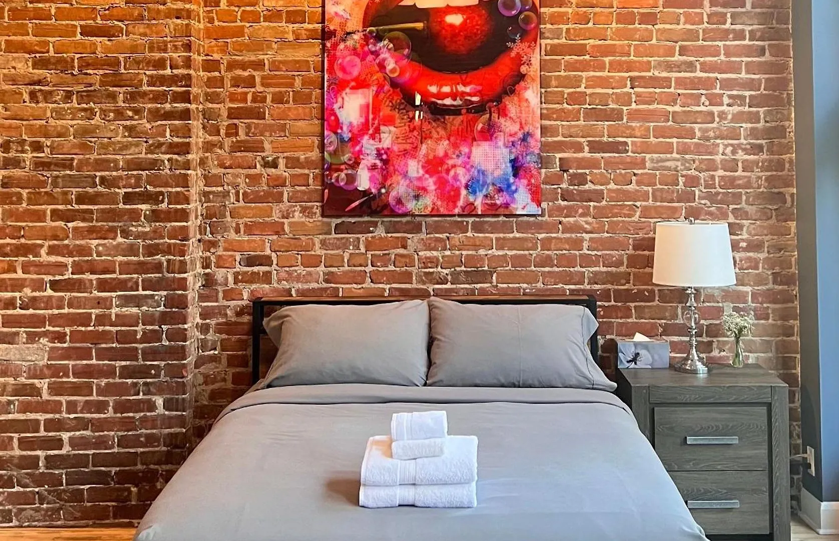 Elegant 3 Bedroom Apartment In Old Port - 201 Montréal 0*,  Canada